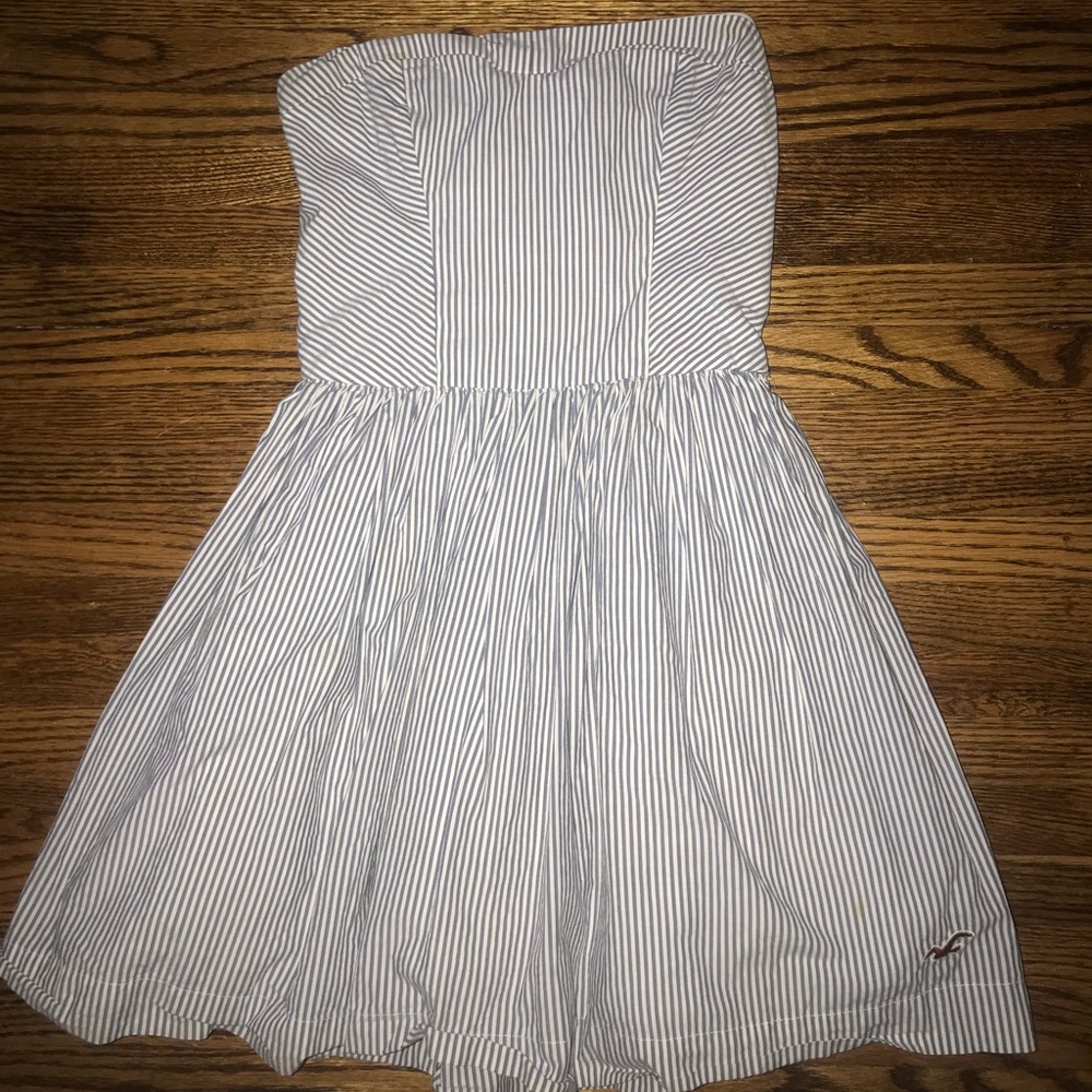 Strapless dress